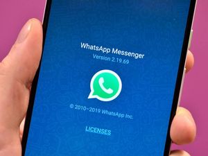 Supporting image for story: Facebook suing Israeli company over ‘WhatsApp spyware’