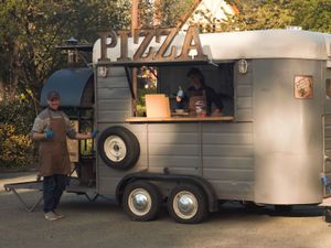 Supporting image for story: Montgomery firm hands out dozens of free pizzas