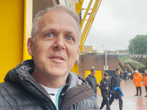 Supporting image for story: 'Agbadou was the weakest link, we must keep Strand Larsen!' Wolves fans on Everton defeat