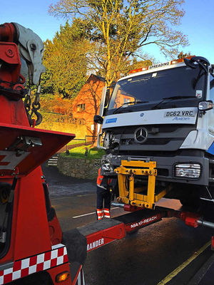 The gritting lorry on tow