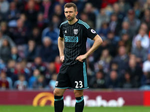 Supporting image for story: Gareth McAuley wants Tony Pulis to stay on as West Brom boss