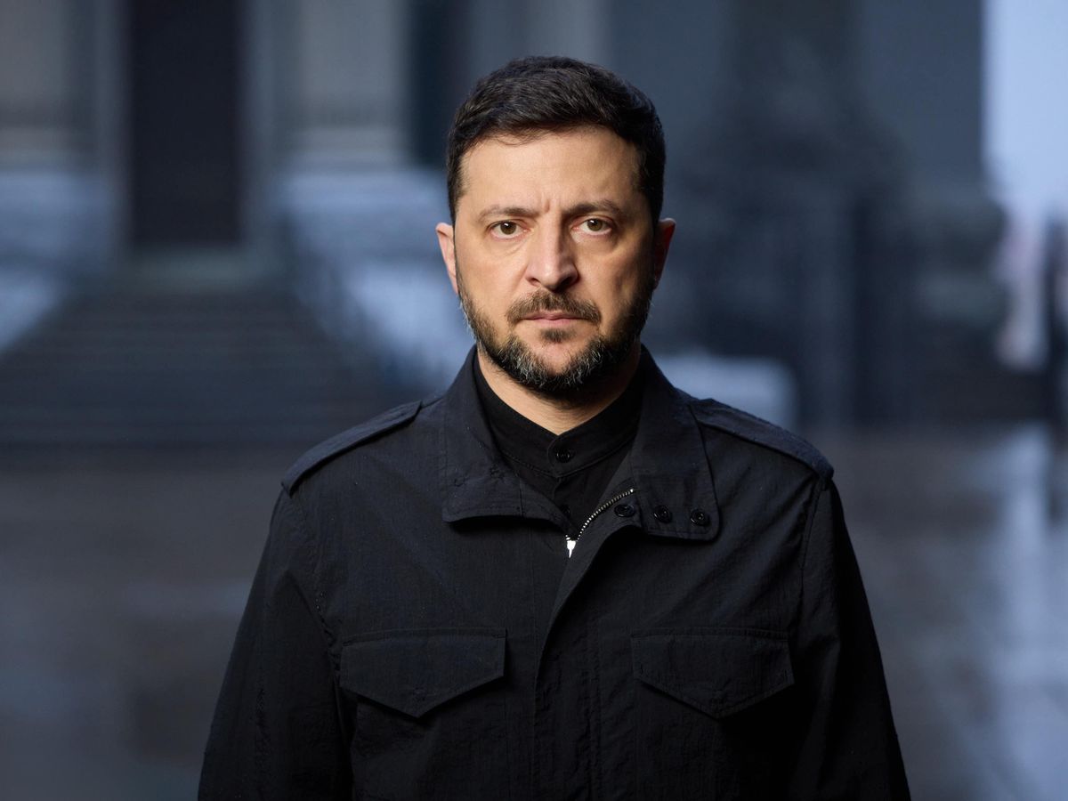 US push for Ukraine peace deal gains momentum as attacks on Kyiv kill seven