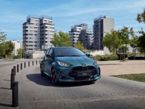 Supporting image for story: Toyota introduces new Yaris with equipment upgrades and fresh colour options