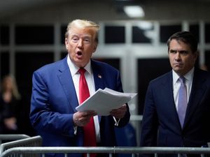 Supporting image for story: Hush money trial judge directs Michael Cohen to keep quiet about Donald Trump