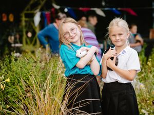 Supporting image for story: Community coming together as school hosts open garden sessions