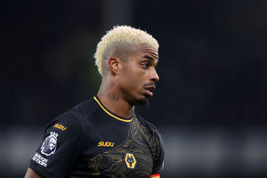 Supporting image for story: Wolves midfielder nearing exit