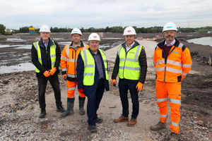 Walsall is in the middle of a £1.5 billion programme of investment, from road infrastructure and improved public transport connectivity, to an enhanced town centre, new
housing and employment sites.