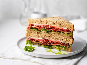 Sandwich on a plate