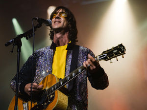 Supporting image for story: Richard Ashcroft, O2 Academy, Birmingham - review and pictures
