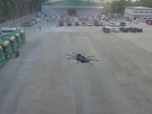 Supporting image for story: In Video: Inventor takes flight in electric drone