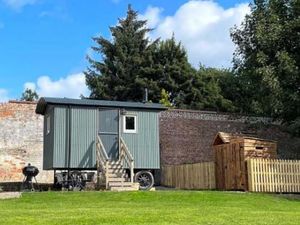 Supporting image for story: Shepherd's hut holiday let plan to be considered near Broseley