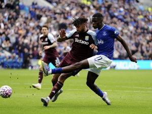 Supporting image for story: Aston Villa star sets silverware challenge ahead of Carabao Cup opener