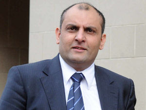 Supporting image for story: Disgraced police inspector out to clear his name