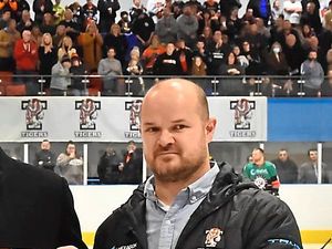 Supporting image for story: Defensive errors prove costly for Telford Tigers