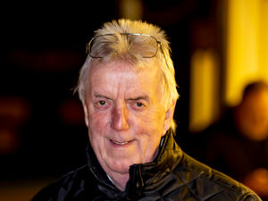 Supporting image for story: Wolves take on the table-toppers in play-offs