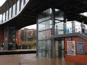 Supporting image for story: Rail passengers left cold and without facilities at Telford station with coach waiting