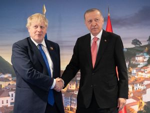 Supporting image for story: Johnson fails to rule out snap election but insists idea ‘hasn’t occurred to me’