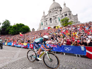 Supporting image for story: Ben Healy finishes 10th in Olympic road race