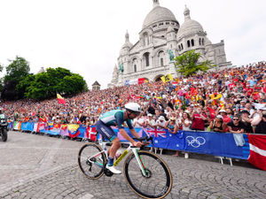 Supporting image for story: Ben Healy finishes 10th in Olympic road race