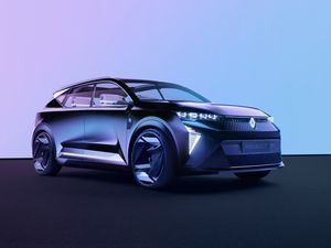 Supporting image for story: Renault Scenic reborn as a hydrogen-electric hybrid concept car