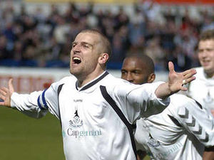 Supporting image for story: Legend Sean Parrish backs Bucks for glory