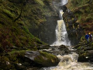 Supporting image for story: Force of water pouring over iconic Welsh waterfall a sign high water levels on Severn will continue