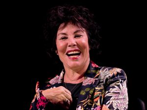 Supporting image for story: Ruby Waxes lyrical on being human in Oswestry