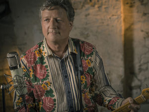 Supporting image for story: Wolverhampton: Glenn Tilbrook to support Wilko Johnson at Robin 2