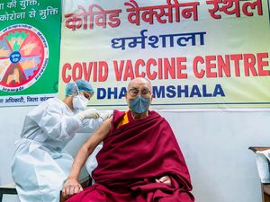 Supporting image for story: Tibetan spiritual leader Dalai Lama receives coronavirus vaccine