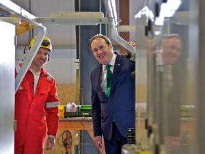 Supporting image for story: Tidal energy project handed £3.4m funding by ministers