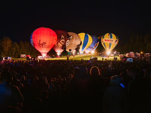 Supporting image for story: Telford balloon festival's 'night glow' cancelled amid reports of violence and fence climbing at full venue