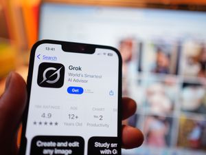 Supporting image for story: No 10: Grok changes ‘insulting’ and make deepfake creation a ‘premium service’