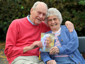 Supporting image for story: Wolverhampton couple celebrate 60 year anniversary after chance meeting in the rain