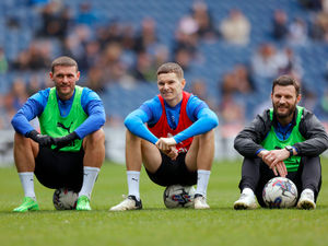 Supporting image for story: Thousands at The Hawthorns for glimpse of West Brom heroes