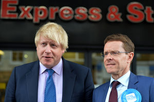 The Foreign Secretary with mayoral candidate Andy Street outside Express & Star HQ
