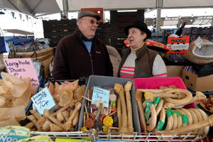 Husband and wife John and Neata Banner run Jamie's Pet Supplies