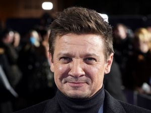 Supporting image for story: Jeremy Renner shares video of family ‘spa day’ in ICU after accident