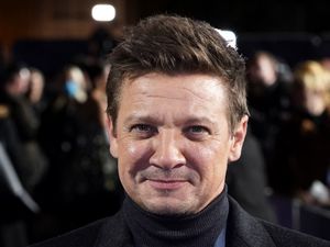 Supporting image for story: Jeremy Renner shares video of family ‘spa day’ in ICU after accident
