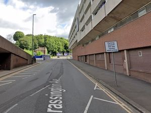 Supporting image for story: Police issue update after woman, 21, dies in Sutton Coldfield crash