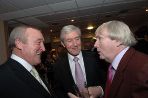 Holding court with fellow Wolves legends Derek Parkin and John Richards.