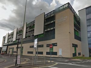 Supporting image for story: Stafford's Waterfront car park closed amid fears for man's safety