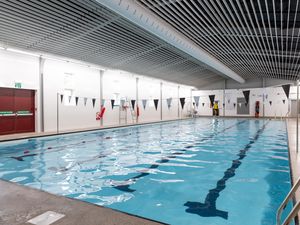 Supporting image for story: Newport swimming pool forced to close over 'low water temperature'   