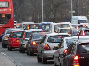 Supporting image for story: Cut driving by 20% to curb emissions, says think tank