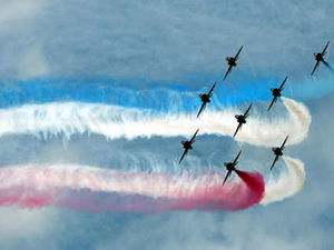 Supporting image for story: Welshpool Air Show to go ahead next year as Red Arrows invited