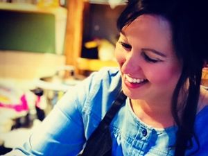 Supporting image for story: Persian specialist from Whitchurch launches new cookbook