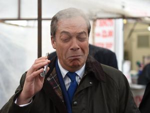 Supporting image for story: MPs will be fearful if Brexit Party tops European election, Farage claims