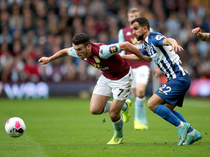 Supporting image for story: Dean Smith backs John McGinn to be Aston Villa’s Bryan Robson