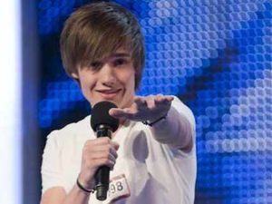 Supporting image for story: Liam Payne shows he has the X Factor