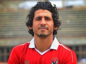 Supporting image for story: West Brom agree season-long loan for Ahmed Hegazi