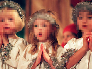 Supporting image for story: School nativity plays: The dos and dont's of photographing your kids